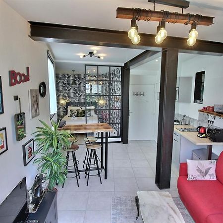 Appartement Centre-Ville Avec Terrasse Indus Vannes Luaran gambar
